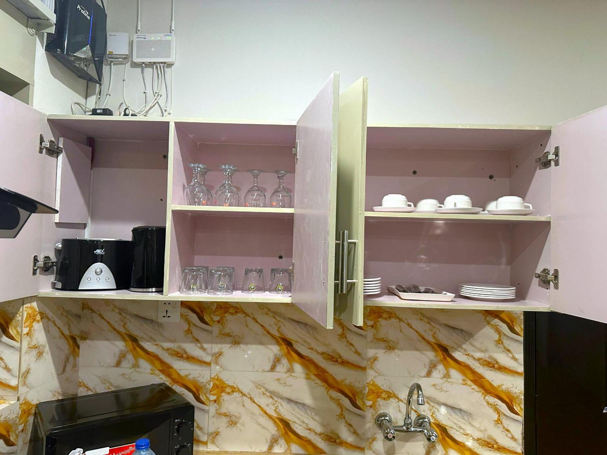 Luxury Apartment In Dha Phase 8, Near Allama Iqbal International Airport Lahore Exterior foto